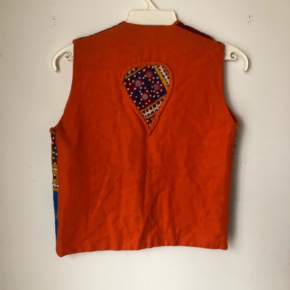 Amazing Vintage embroidered cropped vest - Picture 5 of 5